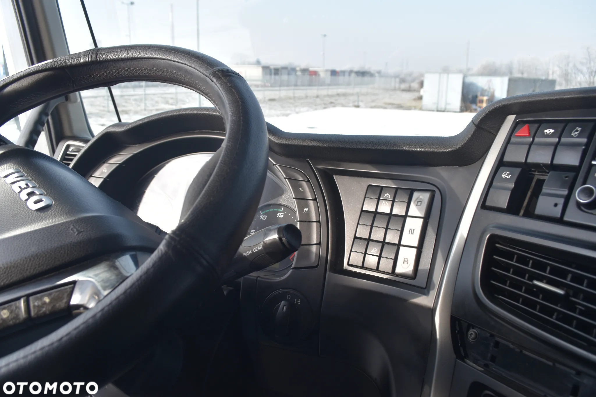 Iveco Stralis - 18