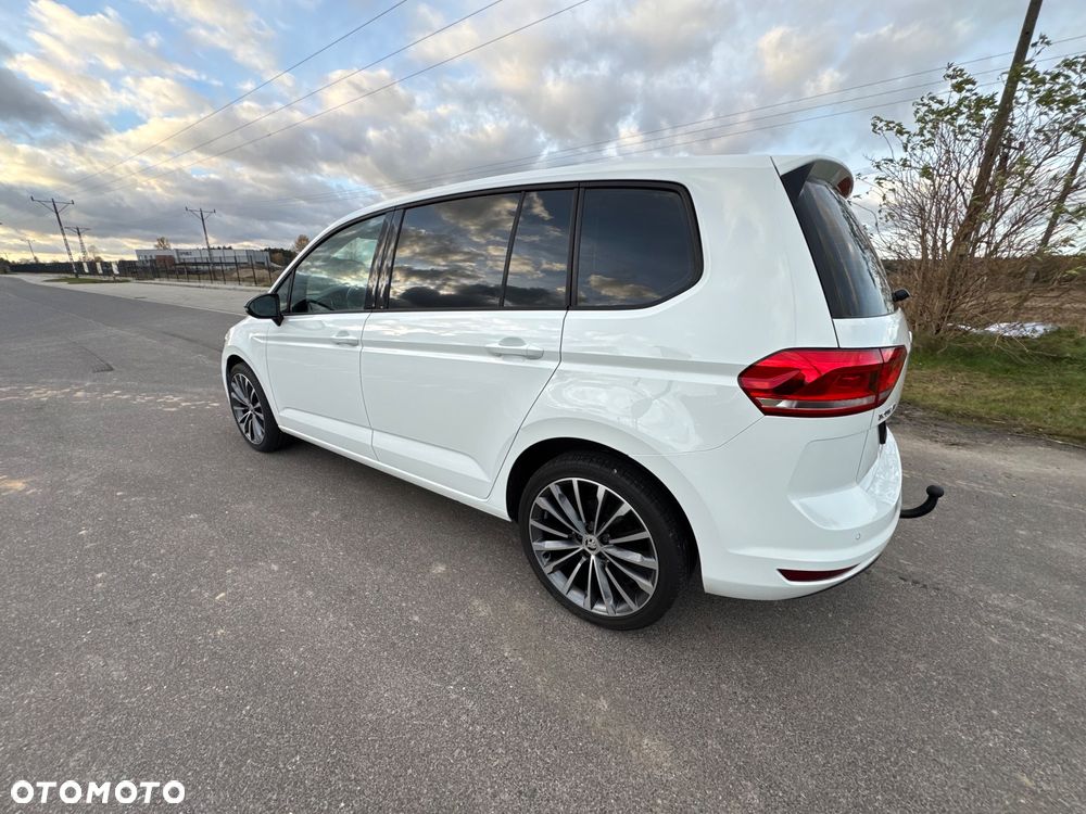 Volkswagen Touran 1.6 TDI BMT SCR Comfortline - 4