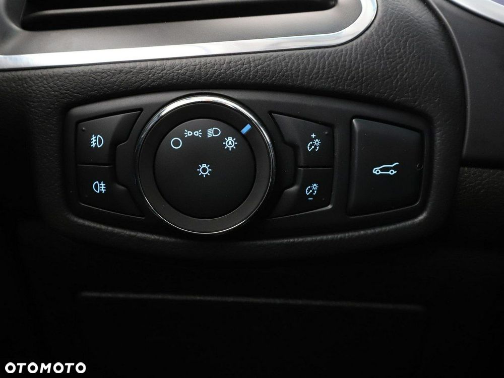 Ford Edge 2.0 TDCi Bi-Turbo 4x4 ST-LINE - 37