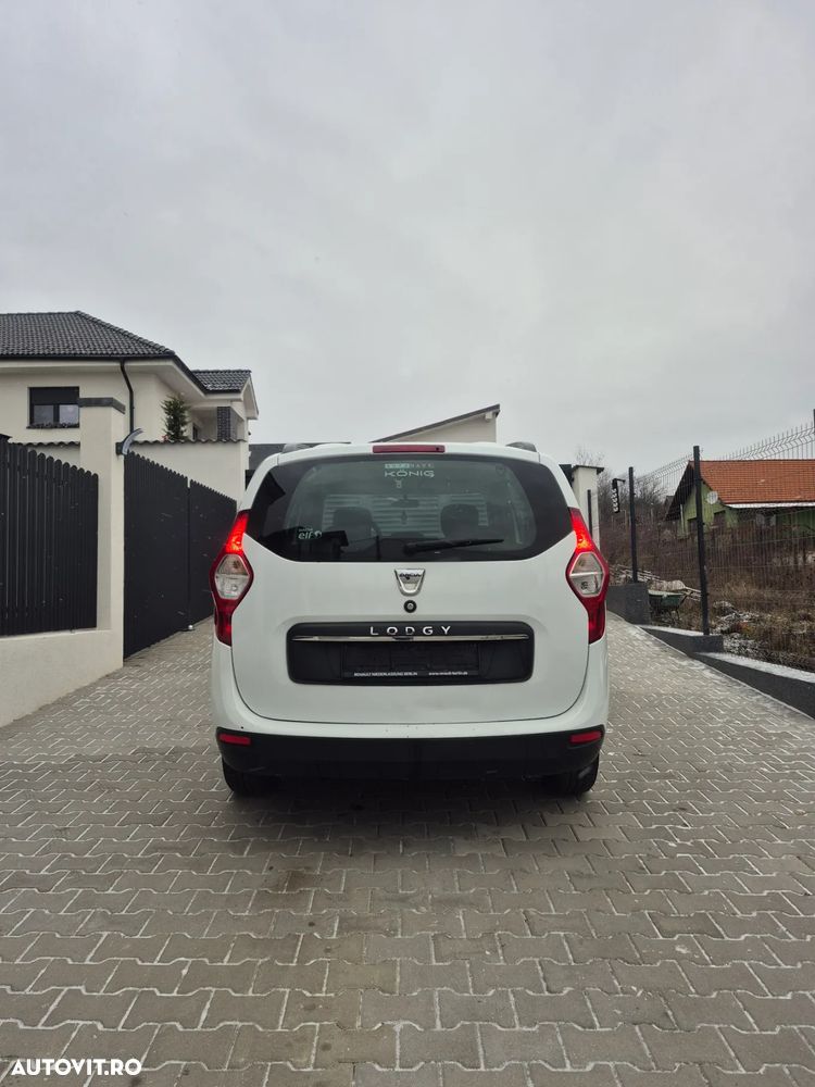 Dacia Lodgy SCe 100 Laureate - 4