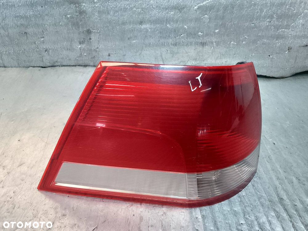 LAMPA TYLNA LEWA OPEL VECTRA C 24469461  24469461  13184022 KOMBI - 5