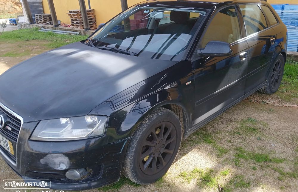 Audi A3 Sportback 1.6 TDI S line Sport Pack - 4