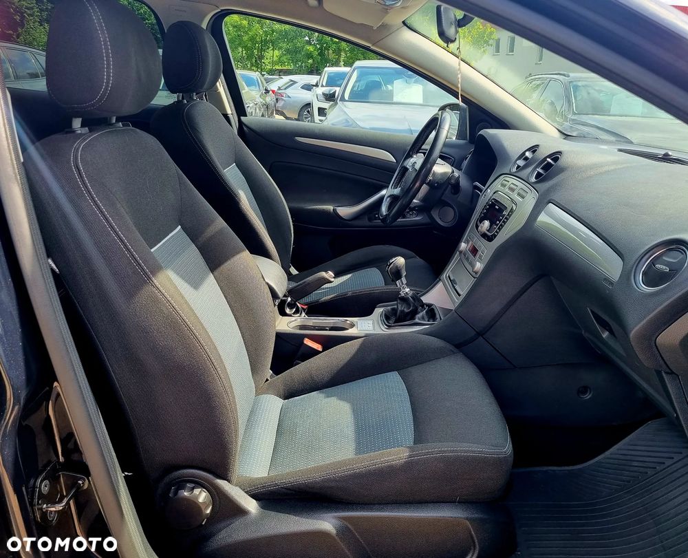 Ford Mondeo 2.0 TDCi Titanium LXS - 17