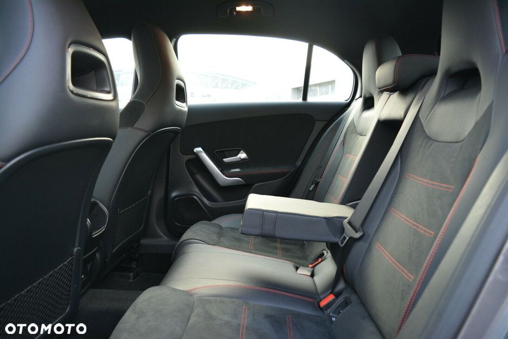 Mercedes-Benz Klasa A - 28