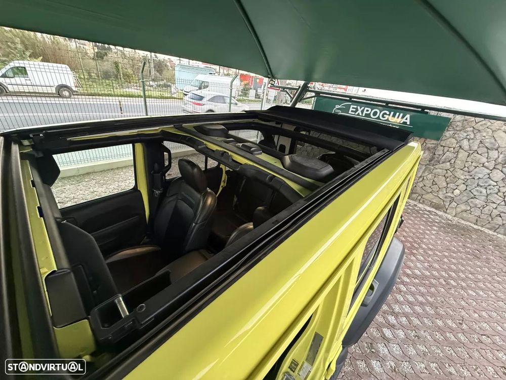 Jeep Wrangler Unlimited - 20