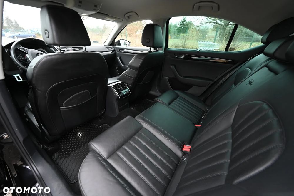 Skoda Superb 2.0 TSI 4x4 L&K DSG - 4