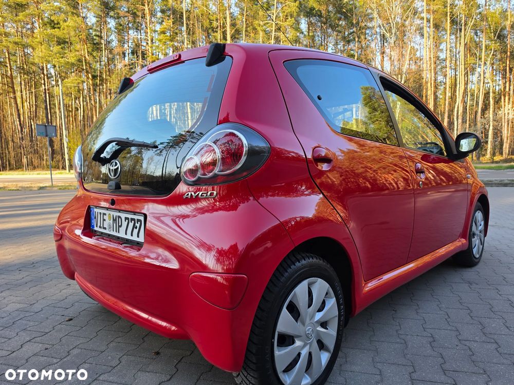 Toyota Aygo 1.0 VVT-i Sprint EU6 - 13