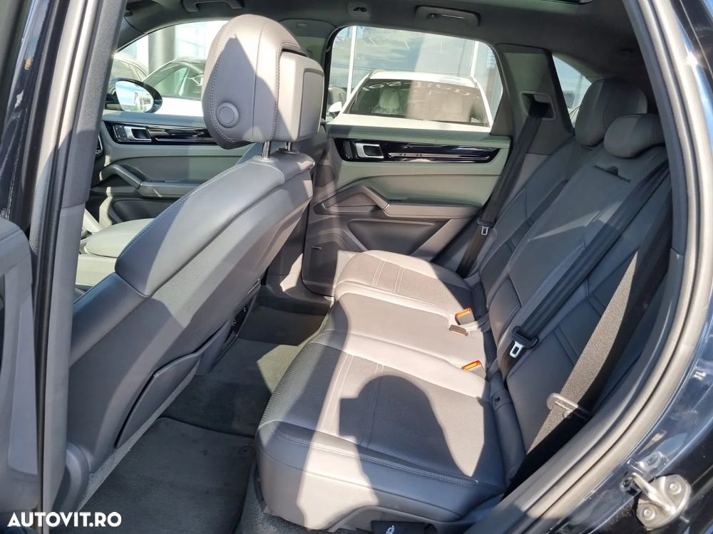 Porsche Cayenne E-Hybrid Tiptronic S - 12