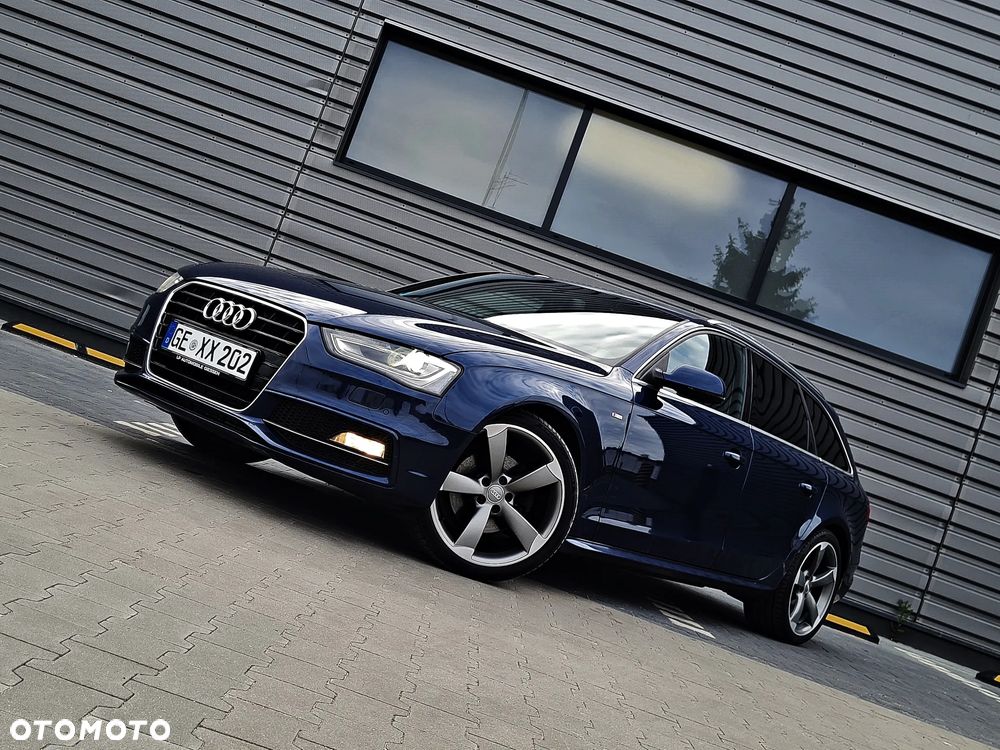 Audi A4 Avant 2.0 TDI DPF quattro S line Sportpaket - 9