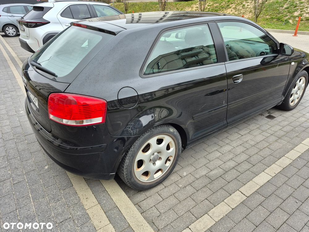 Audi A3 3-drzwiowe 1.6 Ambiente - 5