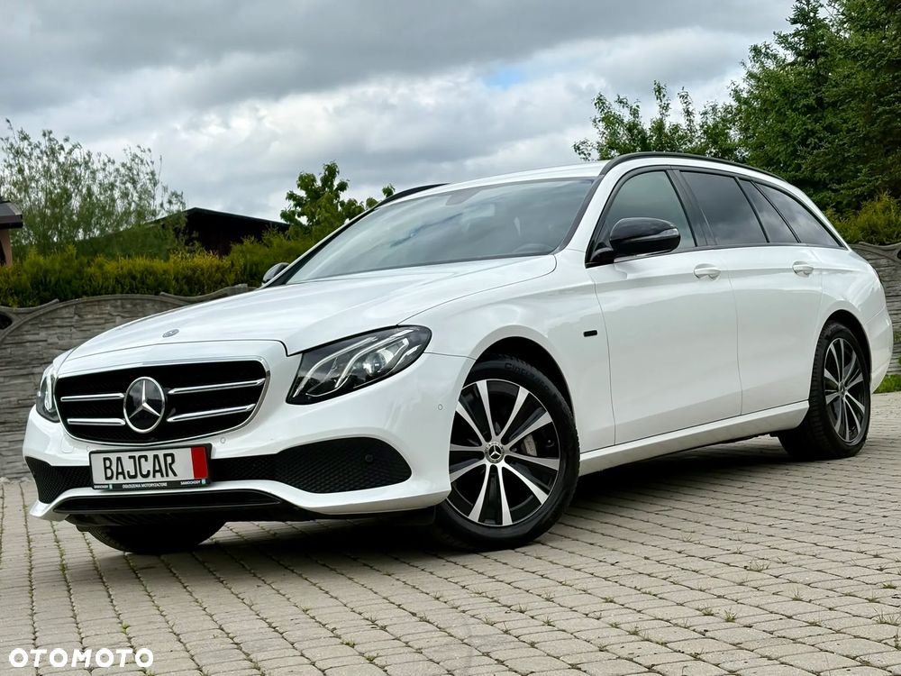 Mercedes-Benz Klasa E 300 de T 9G-TRONIC - 1