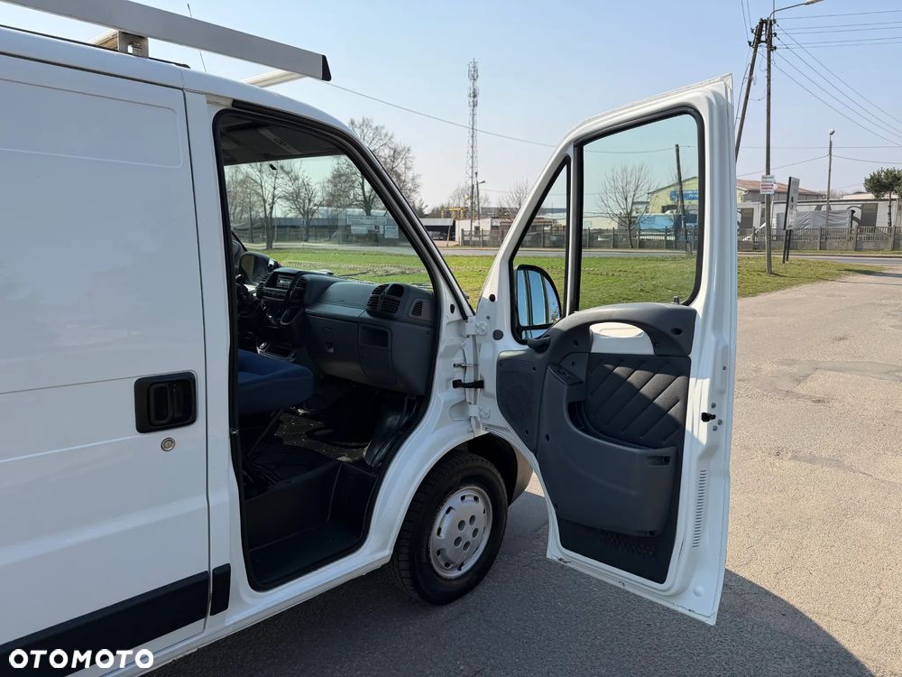 Peugeot Boxer * 2.2 / 100KM * L1H1 * Bagażnik dachowy * Hak * - 32