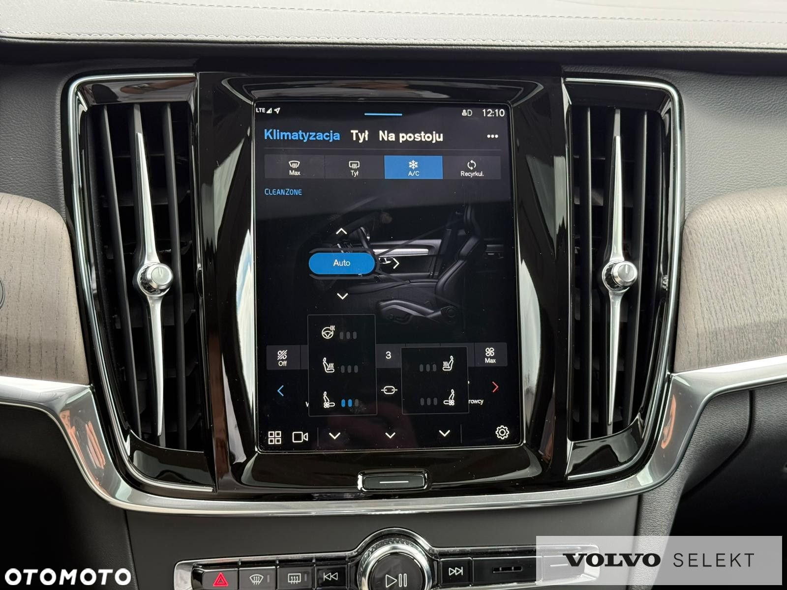Volvo S90 - 28