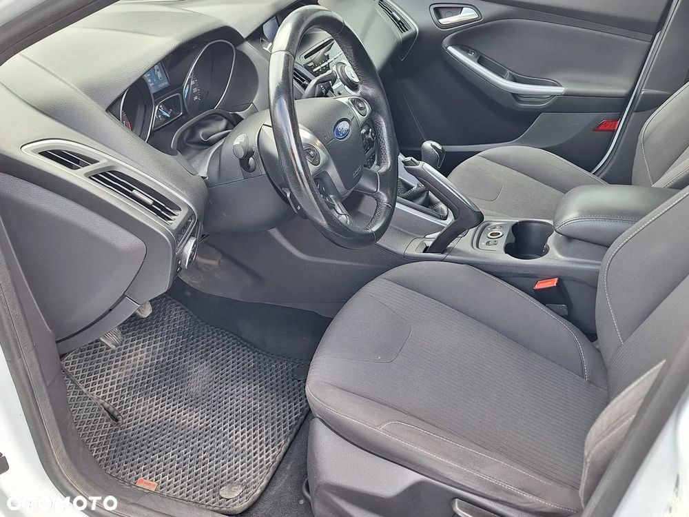 Ford Focus 1.6 EcoBoost Start-Stopp-System Titanium - 22