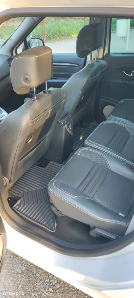 Renault Grand Scenic Gr 1.6 dCi Energy Bose Edition - 24