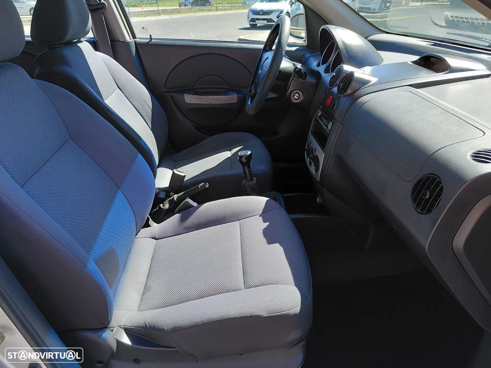 Chevrolet Kalos 1.2 SE AC - 25