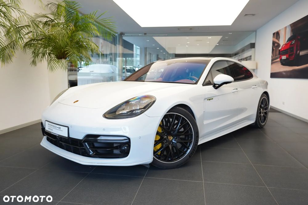 Porsche Panamera Turbo S e-Hybrid - 10