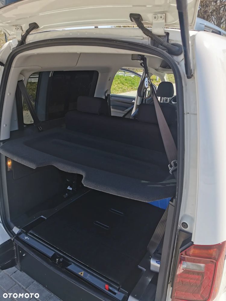 Volkswagen Caddy Maxi 1.4 TSI Trendline - 10