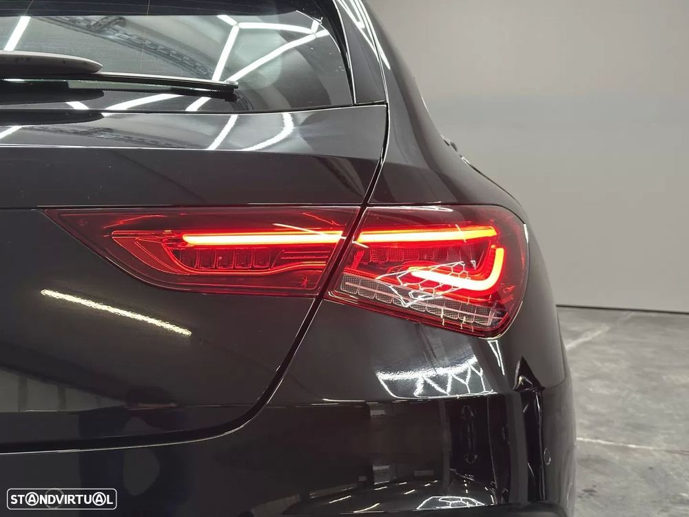 Mercedes-Benz CLA 250 e Shooting Brake AMG Line - 7