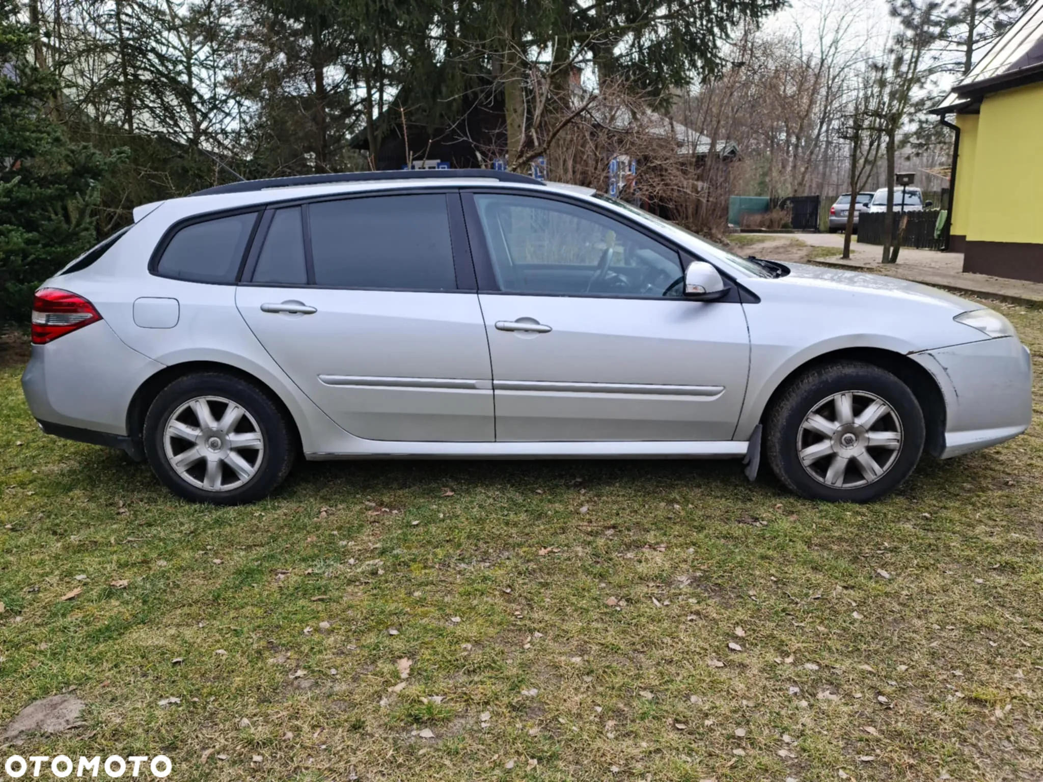Renault Laguna Grandtour 2.0 16V Turbo Initiale - 3