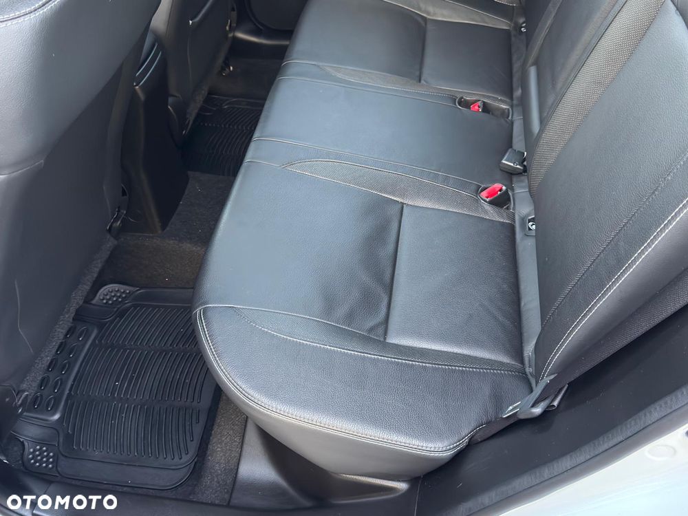 Suzuki SX4 - 8
