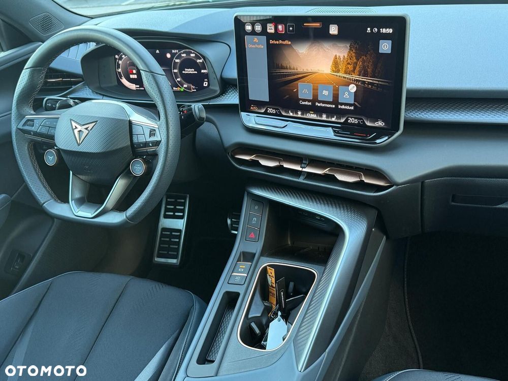 Cupra Terramar 1.5 eTSI mHEV DSG - 13