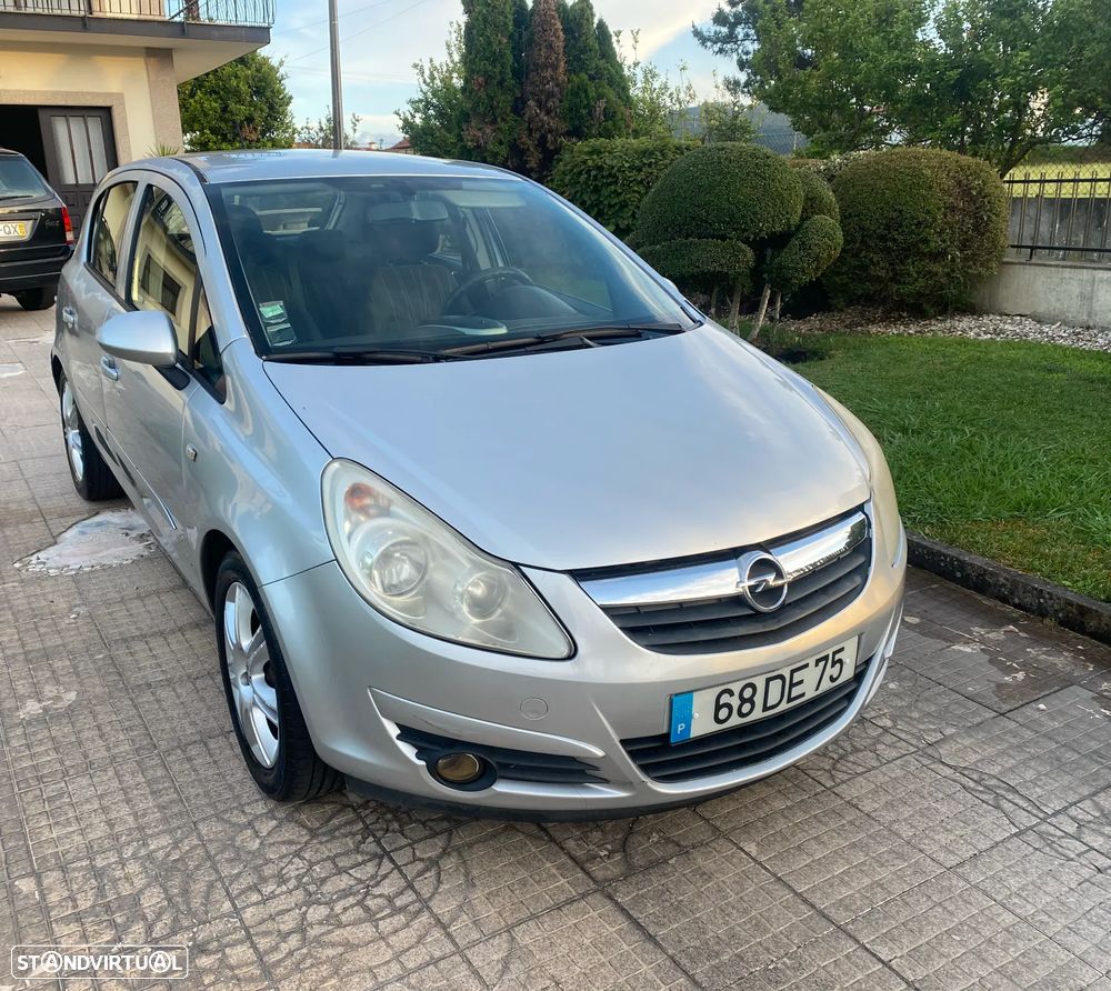 Opel Corsa 1.2 Enjoy - 3