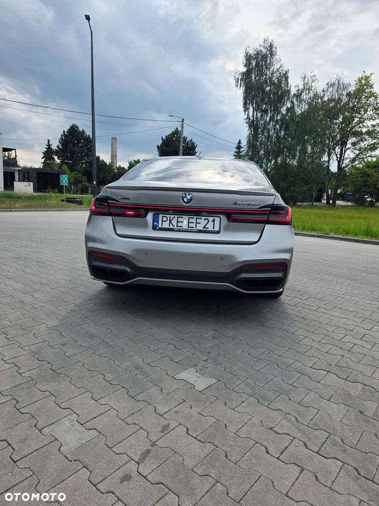 BMW Seria 7 M760Li xDrive - 8