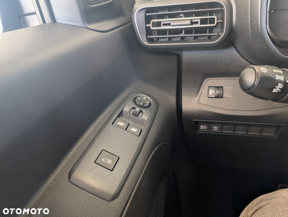 Fiat DOBLO Van XL Elektryczny 136KM 54kWh - 27