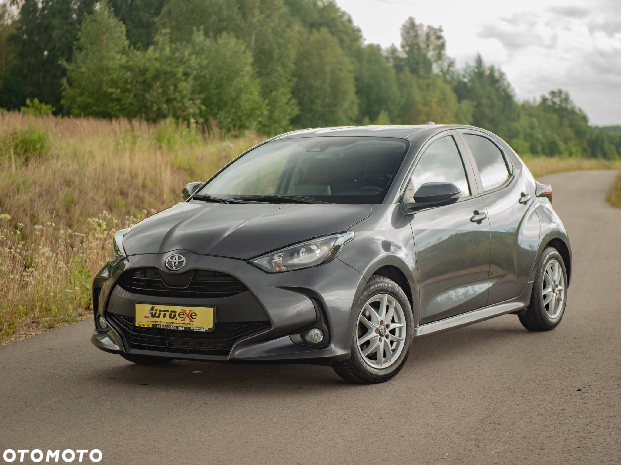Toyota Yaris 1.5 Comfort - 2