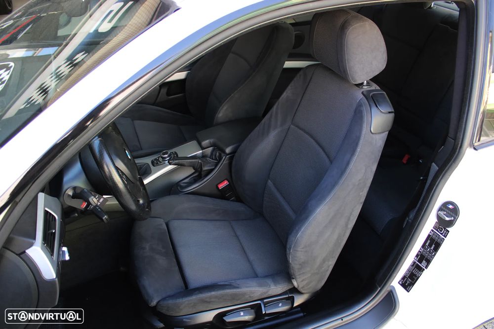 BMW 320 d M Sport Edition - 22