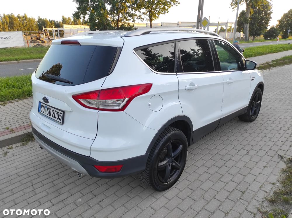Ford Kuga - 3