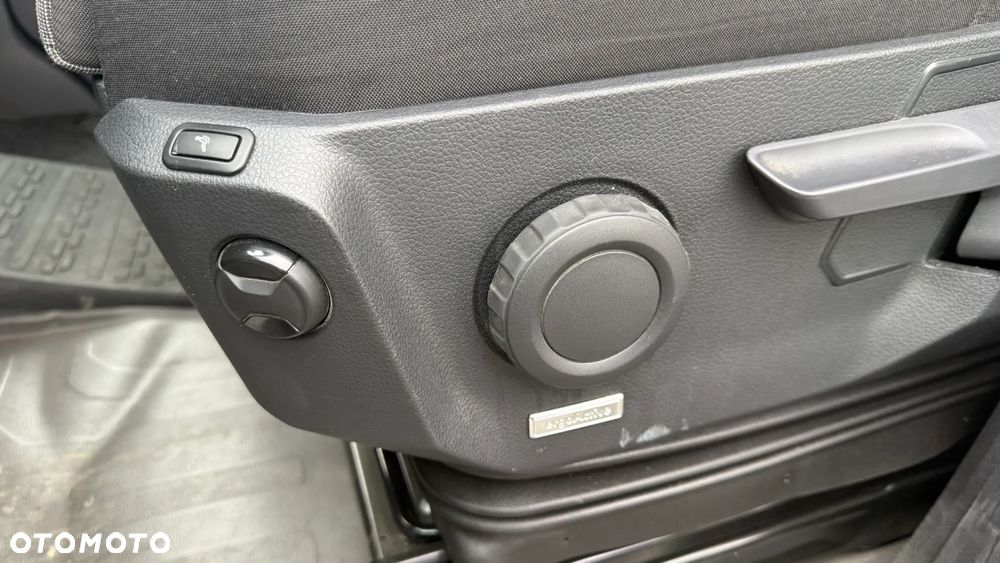 Volkswagen CRAFTER - 22