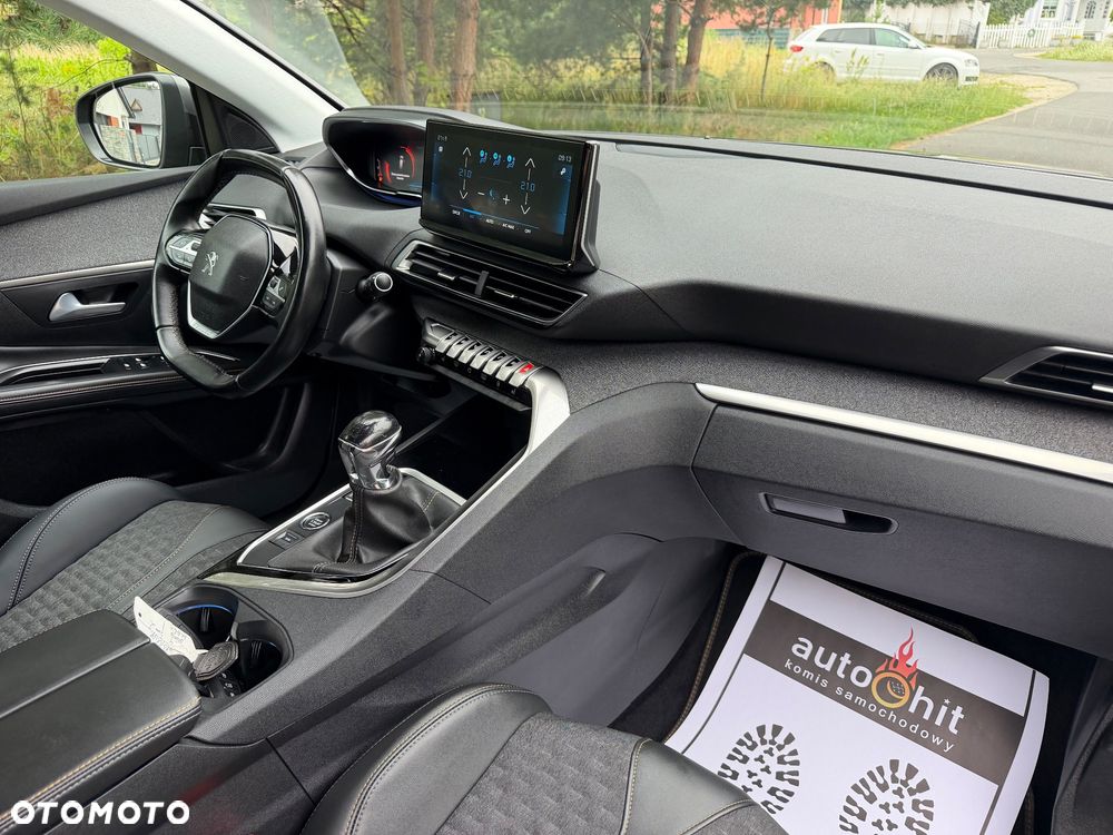 Peugeot 5008 1.5 BlueHDi Road Trip S&S - 28