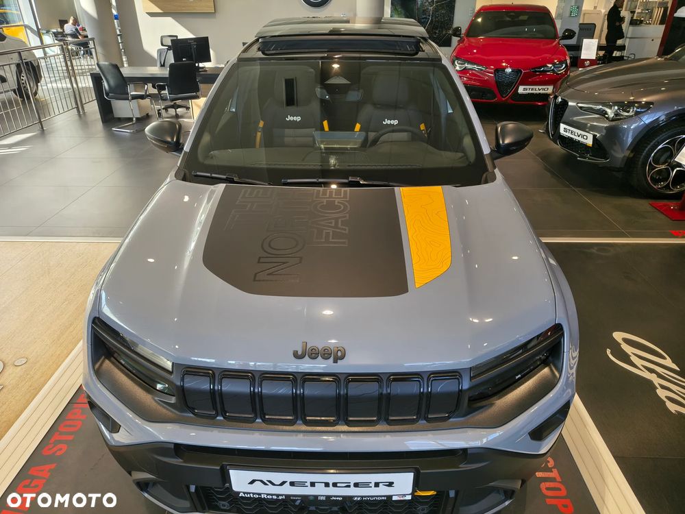 Jeep Avenger 1.2 T3 mHEV The North Face 4xe eDCT6 - 4