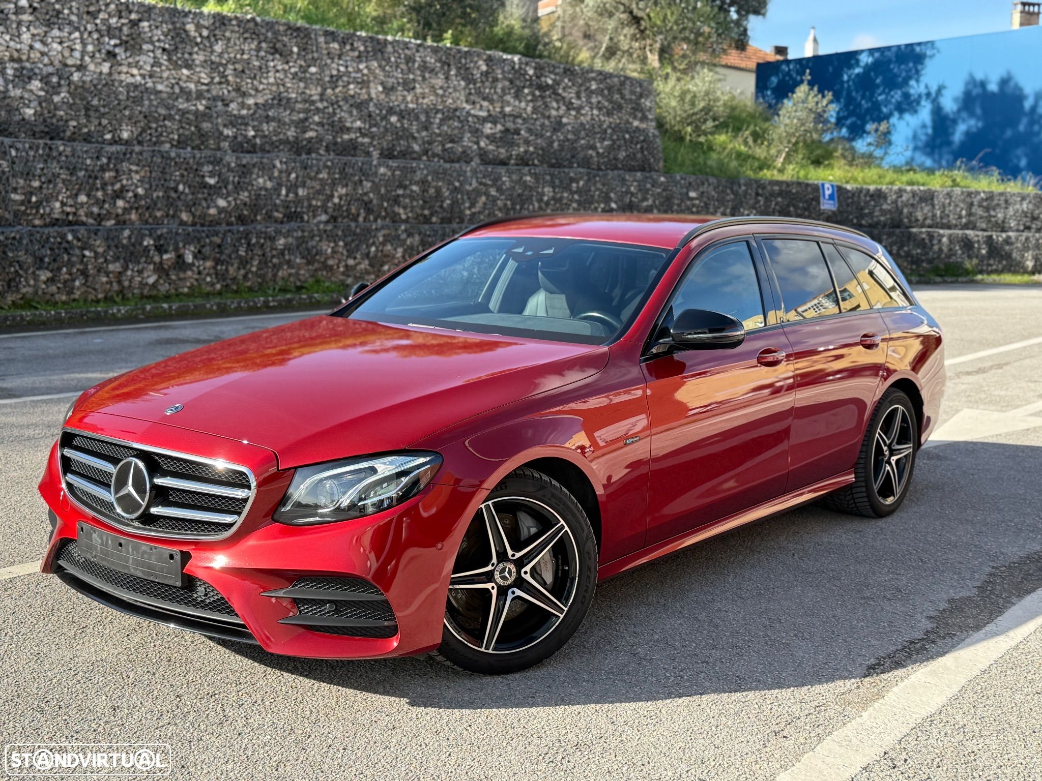 Mercedes-Benz E 300 de AMG Line - 1