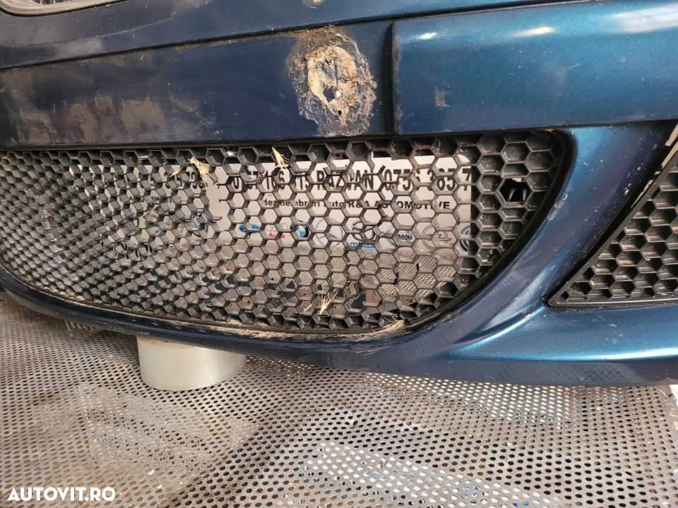 Bara Fata Seat Altea XL Model 2004-2010 Cu Defect La Grila De Jos - 5