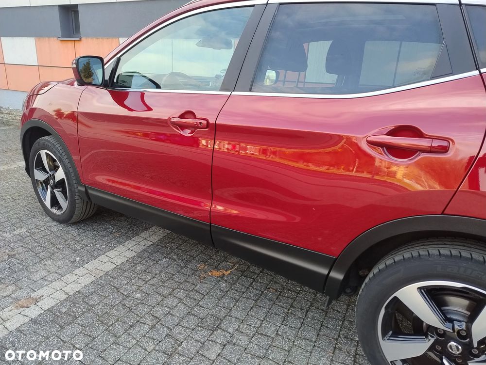 Nissan Qashqai 1.2 DIG-T TEKNA+ - 28