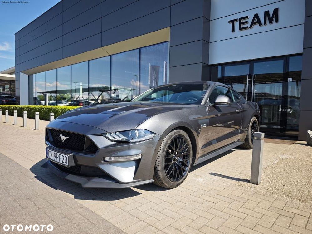 Ford Mustang - 5