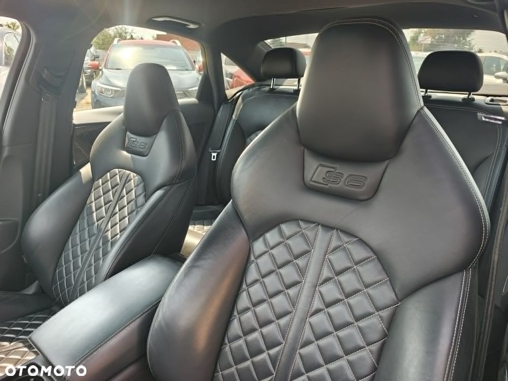 Audi S6 Limousine - 15