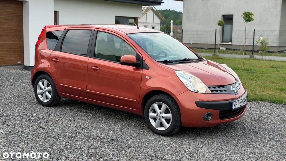 Nissan Note 1.6 Tekna - 5