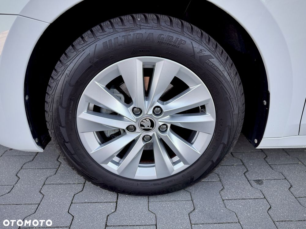 Skoda Octavia 1.5 TSI Essence - 38