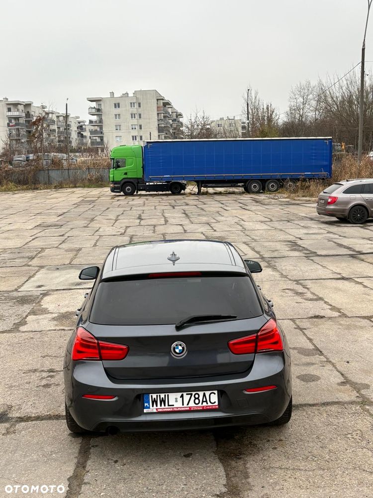 BMW Seria 1 116d - 2