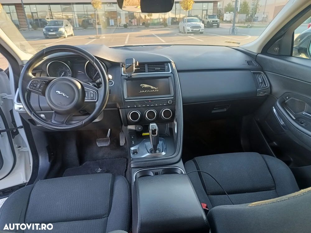 Jaguar E-Pace D150 AWD Aut. - 9