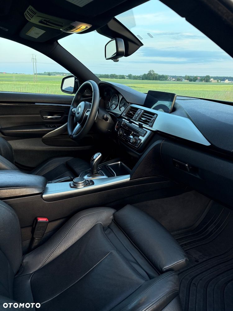 BMW Seria 4 435i xDrive M Sport - 16