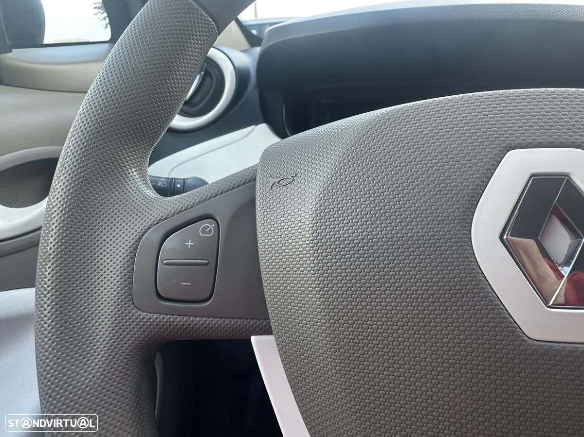 Renault Zoe (c/ Bateria) Life - 26