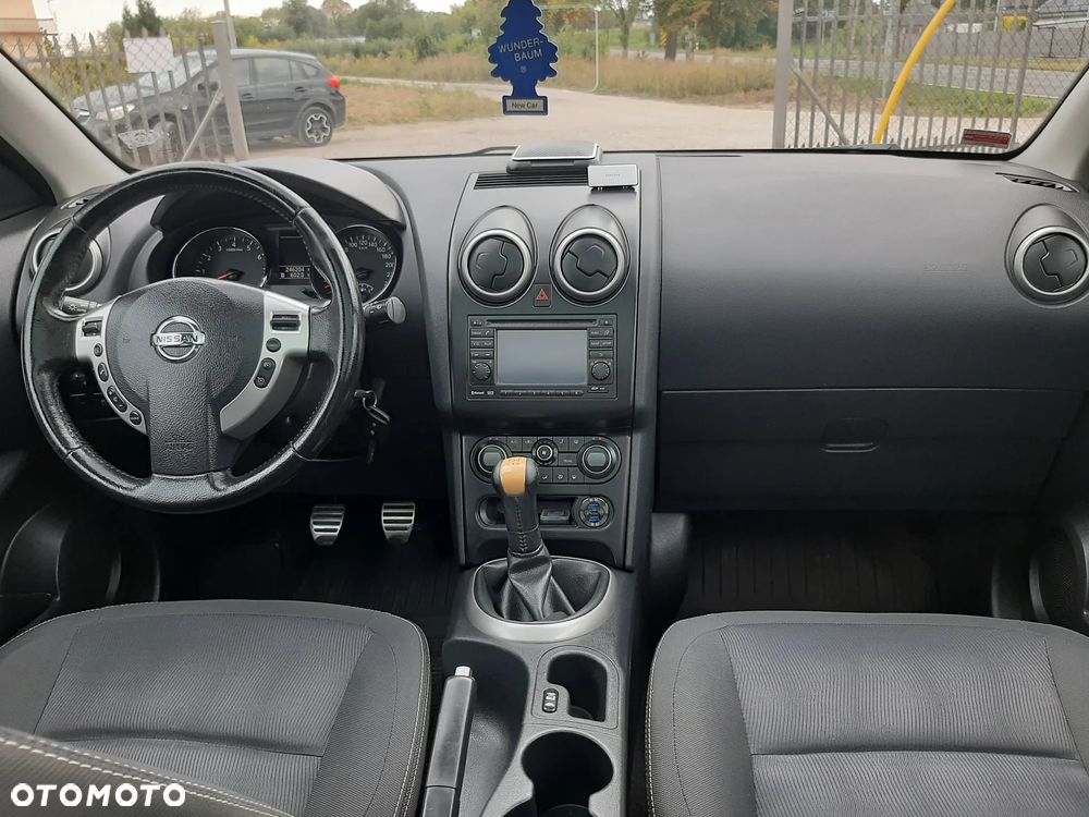Nissan Qashqai 1.6 visia - 18