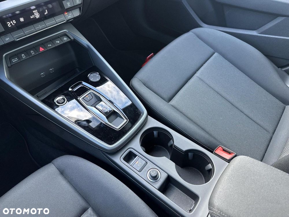 Audi A3 Sportback - 21