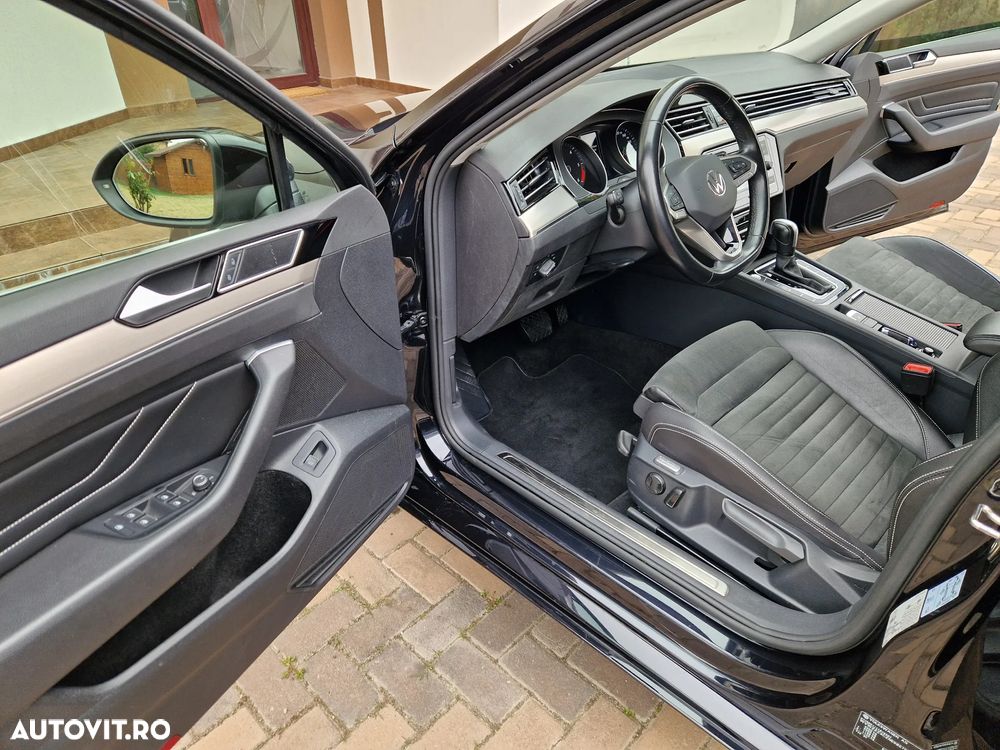 Volkswagen Passat 2.0 TDI DSG Highline - 15