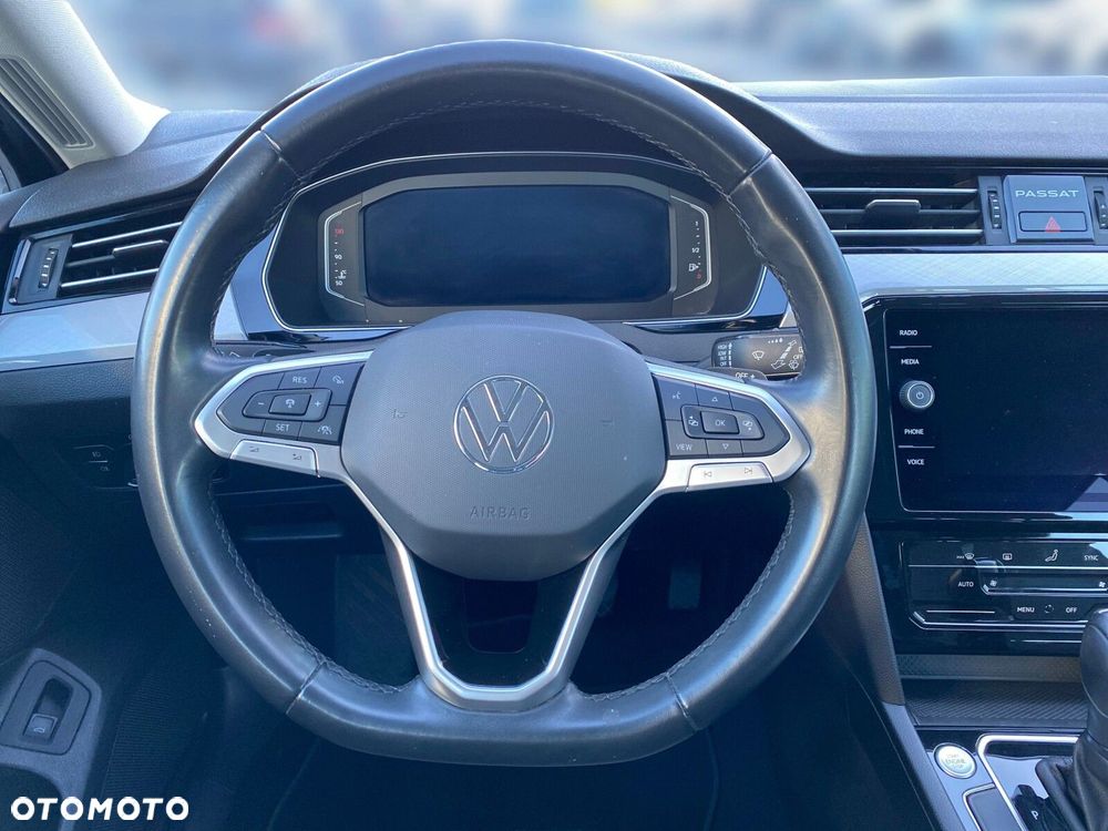 Volkswagen Passat 2023